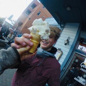 Meet your Posher, Matt